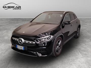 Mercedes GLA-H247 2020 - GLA 180 d Premium auto