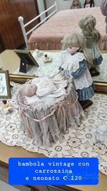 bambola vintage con neonato