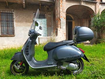 Piaggio Vespa 300 GTS - 2017