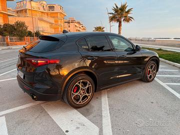 Alfa Romeo Stelvio Stelvio 2.2 t SPORT EDITION Q4