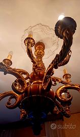 Lampadario d' antiquariato in legno  pregiato 