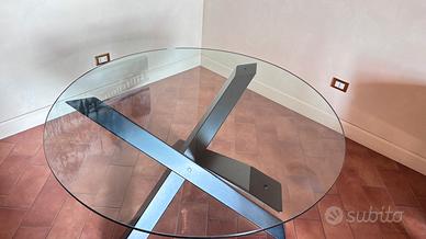 Tavolo rotondo in vetro