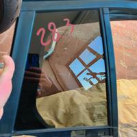 Vetro fisso laterale posteriore Ford Focus MK4