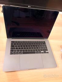 MacBook Air 15", Apple M3, 16 GB RAM, 256 GB, 2024