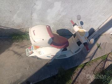 Vespa peg Perego 
