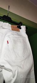 Jeans Levis Vintage color bianco