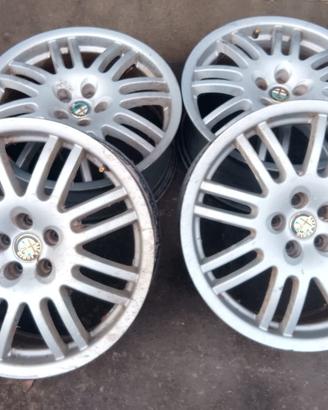 4 cerchi in lega Alfa Romeo misura R17