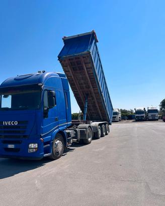 Iveco stralis 500 con vasca ermetica viberti 