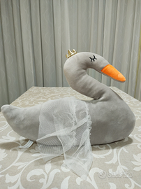 Peluche / cuscino Cigno con tulle e corona