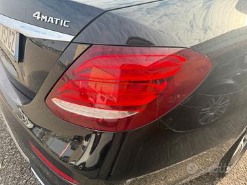 Fanale posteriore w213