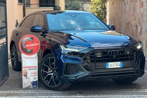 Audi Q8 50 TDI 286 CV quattro tiptronic Sport