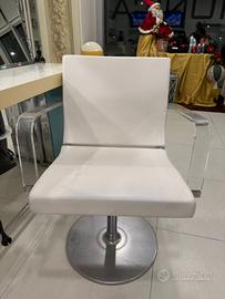 arredamento negozio parrucchiera