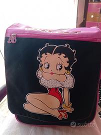 borsa Betty boom