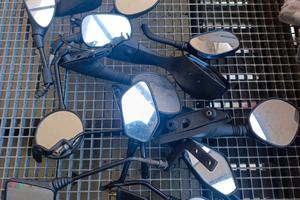 lotto 20 specchietti moto/scooter