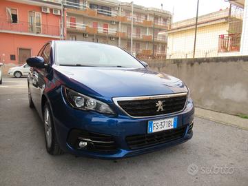 Peugeot 308 BlueHDi 130 S&S Allure