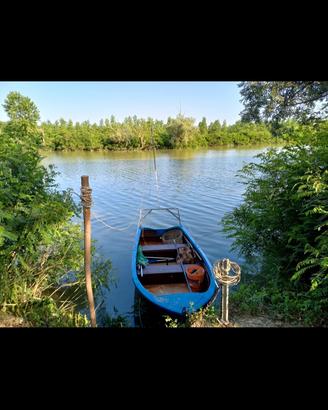 barca  a fondo piatto da fiume 