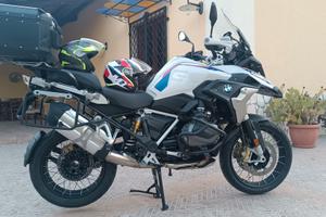 BMW  r1250gs