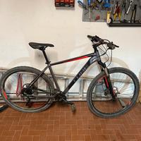 Cube Attention SL XL (Front)