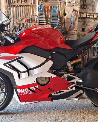 Ducati Panigale V4 2021