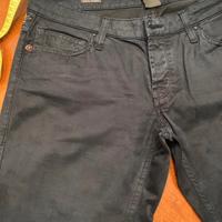 6 Pantaloni e jeans Camouflage