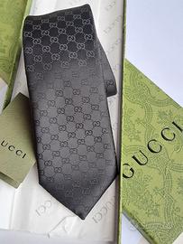 Cravatta GUCCI Nera- Nuova con cartellino