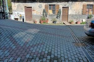 Villetta libera da tre lati con terreno