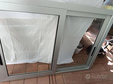 Finestra in alluminio 110x152 scorrevoli
