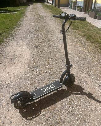 Monopattino elettrico Nilox DOC 8FIVE