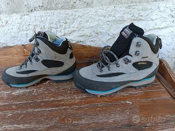 Scarponi trekking donna