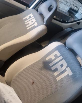 pezzi di ricambio x fiat 600