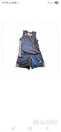 completo basket ragazzo/a Adidas