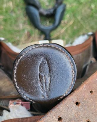 Sella Barefoot Western in pelle con accessori