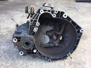 Cambio Alfa 156 2000 1900cc TD AR32302