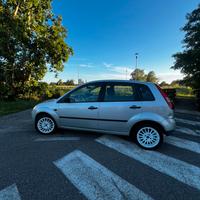 ford fiesta 1.2 75cv