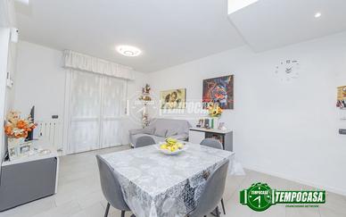 Pero - Trilocale con doppio balcone!