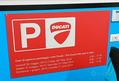pannello parcheggio Ducati motogp
