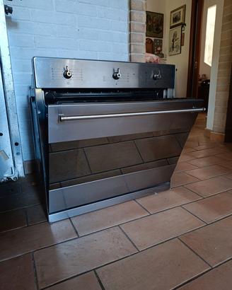Forno ad incasso Smeg