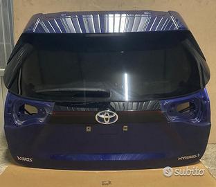 Ricambi toyota yaris cross portellone posteriore