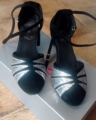 SCARPE DA BALLO N°39