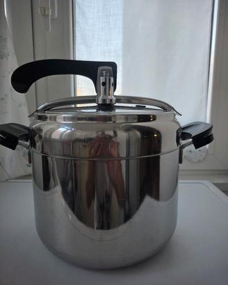 Pentola a pressione Aeternum - 7 litri