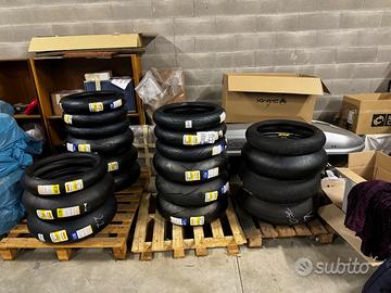 Treno Pirelli sc1+sc3 125/70 200/65 nuova