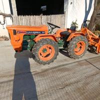 Trattore Goldoni Universal 224 + Fresa Howard HL
