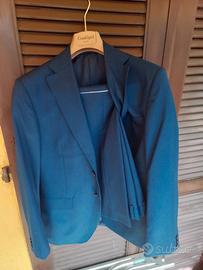 Completo uomo blu