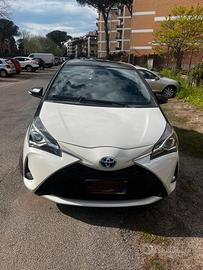 Toyota Yaris Hybrid Active 2018 1.5