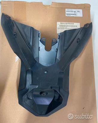 Paraspruzzi posteriore C600 Sport/C650 Sport 2016