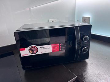 Microonde Toshiba 20L con Grill
