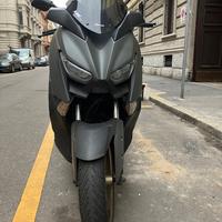 Yamaha X-Max 125 - 2022