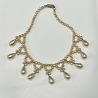 Girocollo in perle - bigiotteria