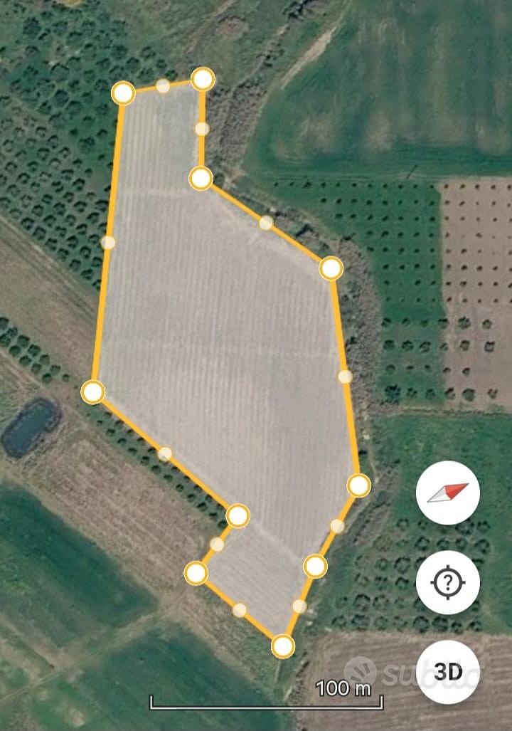 Terreno agricolo con vigneto a spalliera - Vista 2