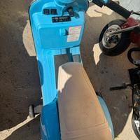 Vespa piaggio elettrica